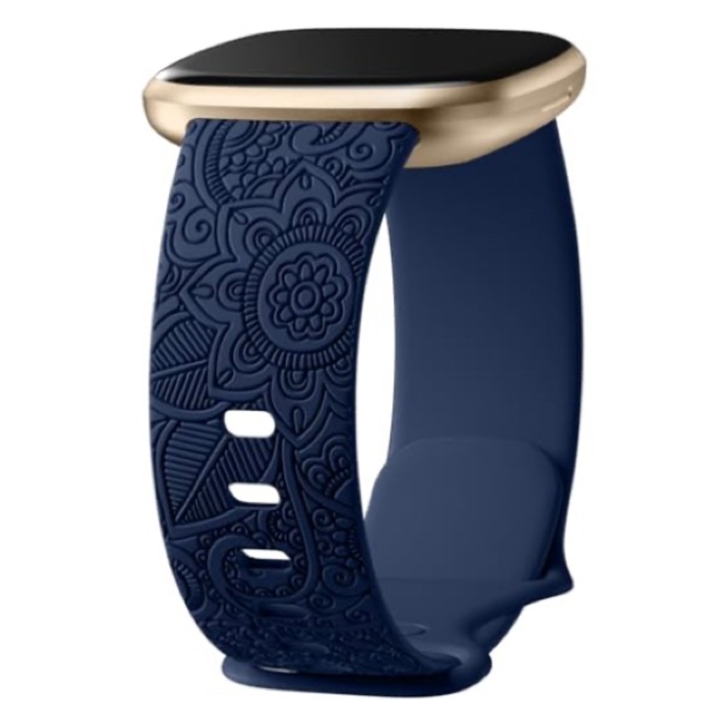 NWT. Fitbit Band for Versa 3/4 and Sense 2